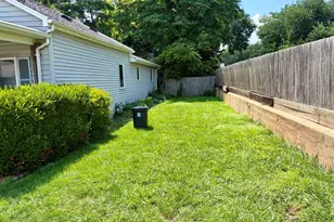 221 N George St, Clifton, IL 61727 - Photo 31