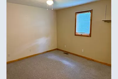 221 N George Street, Clifton, IL 61727 - Photo 21