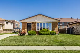 7924 W 79th Pl, Bridgeview, IL 60455 - Photo 1
