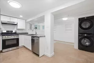 1965 W Summerdale Ave, Chicago, IL 60640 - Photo 3