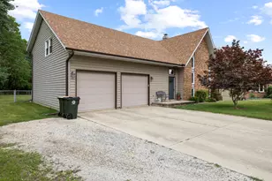 509 Blaine St, Yorkville, IL 60560 - Photo 3