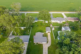 274 Oaktree Ave, Salem, IL 62881 - Photo 29