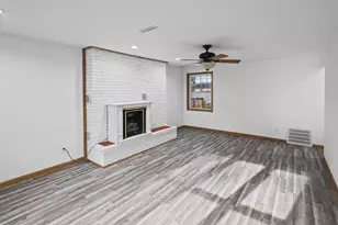 274 Oaktree Ave, Salem, IL 62881 - Photo 11