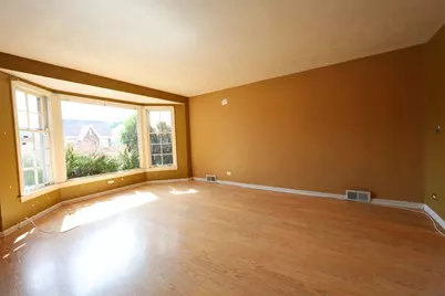 10838 S Wallace Street, Chicago, IL 60628 - Photo 5