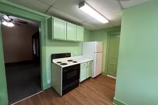 724 S Main St, Kewanee, IL 61443 - Photo 17