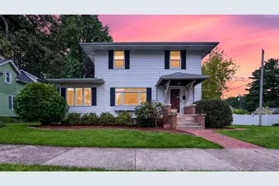1605 E Taylor Street, Bloomington, IL 61701 - Photo 39