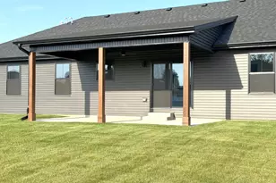 455 Edgebrook Dr, Bourbonnais, IL 60914 - Photo 35