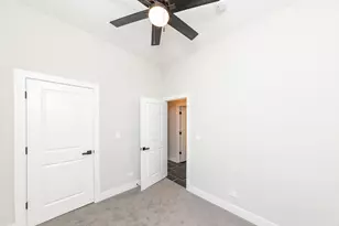 2658 W Cortez St, Chicago, IL 60622 - Photo 17