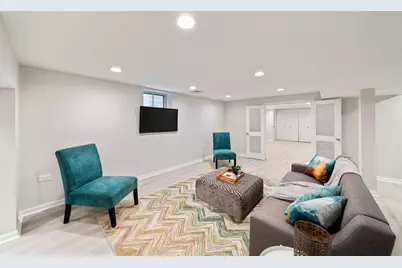 4945 N Neva Avenue, Chicago, IL 60656 - Photo 19