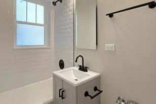 2748 N Hampden Ct, Chicago, IL 60614 - Photo 7