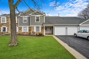 608 Hanover Ct, Schaumburg, IL 60194 - Photo 1