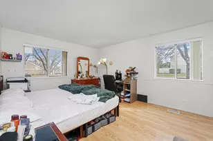 608 Hanover Ct, Schaumburg, IL 60194 - Photo 5