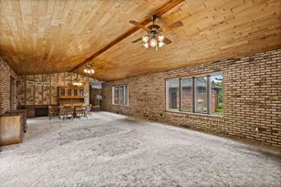 23857 W Town Line Rd, Lake Villa, IL 60046 - Photo 17