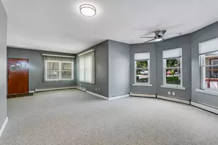 411 Wallace St, Joliet, IL 60436 - Photo 5