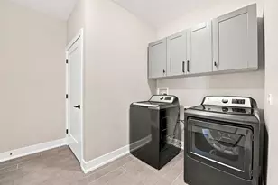 23911 S Fugett Dr, Manhattan, IL 60442 - Photo 27