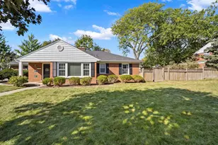 1100 Raleigh Rd, Glenview, IL 60025 - Photo 1