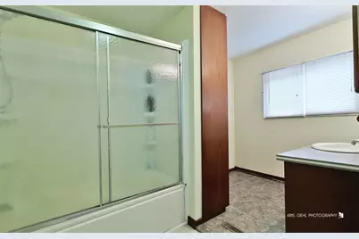 35831 N Helendale Road, Ingleside, IL 60041 - Photo 15