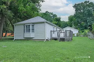 35831 N Helendale Rd, Ingleside, IL 60041 - Photo 1