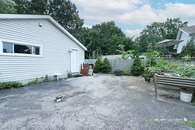 35831 N Helendale Road, Ingleside, IL 60041 - Photo 19