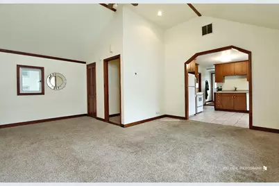 35831 N Helendale Road, Ingleside, IL 60041 - Photo 3