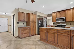 1609 Briarcrest Dr, New Lenox, IL 60451 - Photo 13