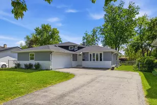 1019 Kim Pl, Lemont, IL 60439 - Photo 1
