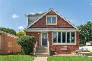 4244 Adeline Dr, Oak Lawn, IL 60453 - Photo 1