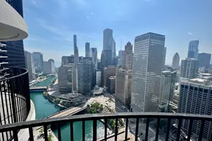 300 N State St, Chicago, IL 60654 - Photo 11