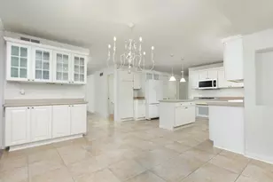 2855 Clara Ave, Aurora, IL 60504 - Photo 13