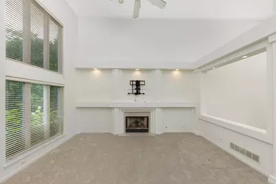 2855 Clara Avenue, Aurora, IL 60504 - Photo 7