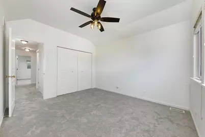 2855 Clara Avenue, Aurora, IL 60504 - Photo 43