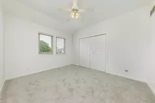 2855 Clara Ave, Aurora, IL 60504 - Photo 45