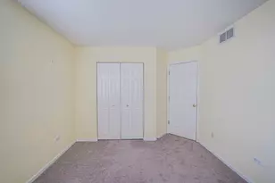 2464 Blue Spruce Ln, Aurora, IL 60502 - Photo 19