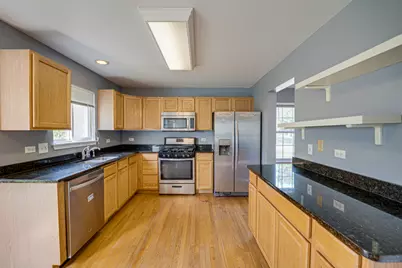 2464 Blue Spruce Lane, Aurora, IL 60502 - Photo 7