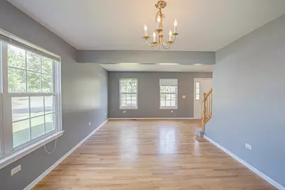 2464 Blue Spruce Lane, Aurora, IL 60502 - Photo 5