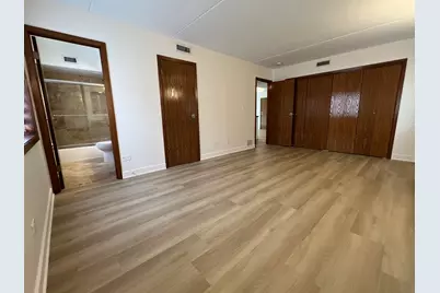 2416 W Foster Avenue #1N, Chicago, IL 60625 - Photo 13