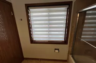 2416 W Foster Ave, Chicago, IL 60625 - Photo 29