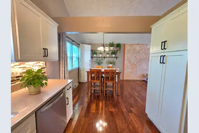 3413 Theodore Street, Joliet, IL 60431 - Photo 7