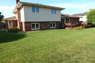 8101 Braeburn Ln, Orland Park, IL 60462 - Photo 37