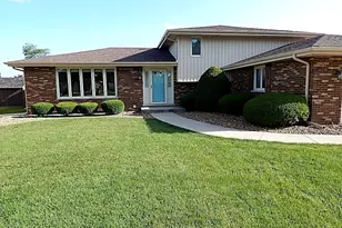 8101 Braeburn Ln, Orland Park, IL 60462 - Photo 3