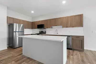 302 Miller Drive #c, North Aurora, IL 60542 - Photo 3