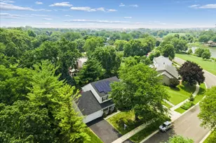 1056 Fox Valley Dr, Aurora, IL 60504 - Photo 23
