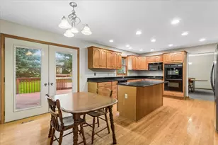1056 Fox Valley Dr, Aurora, IL 60504 - Photo 5