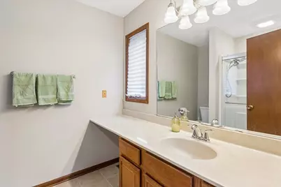 1056 Fox Valley Drive, Aurora, IL 60504 - Photo 13
