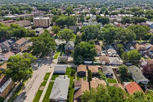 4953 N Meade Ave, Chicago, IL 60630 - Photo 31