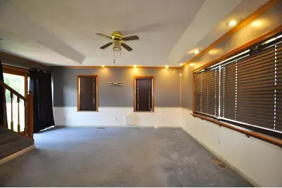 512 E Bronson Street, Streator, IL 61364 - Photo 5