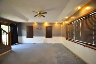 512 E Bronson St, Streator, IL 61364 - Photo 5