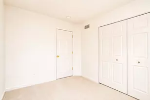 1217 N Village Dr, Round Lake Beach, IL 60073 - Photo 29
