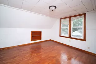 129 E Riverside Blvd, Loves Park, IL 61111 - Photo 13