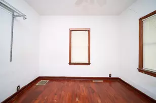 129 E Riverside Blvd, Loves Park, IL 61111 - Photo 9